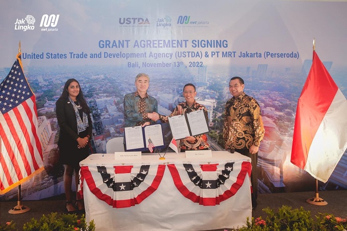 Pemerintah AS Beri Dana Hibah Rp11 Miliar kepada MRT Jakarta