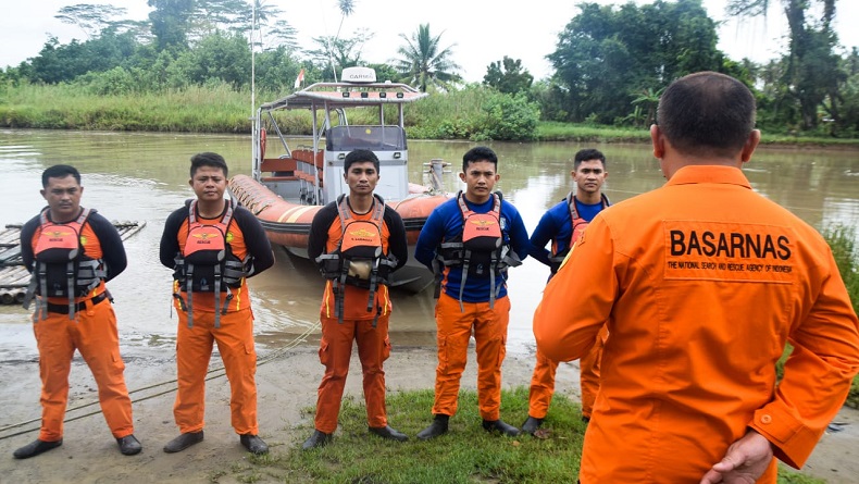 3 Nelayan Nias Utara Hilang Kontak di Perairan Nisel, Basarnas Terjunkan Tim Pencarian