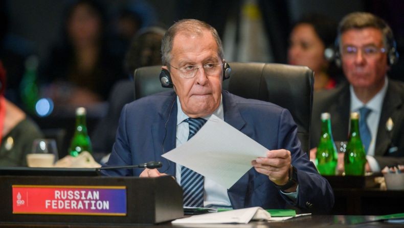 Di Mana Menlu Rusia Sergei Lavrov saat Zelensky Pidato di KTT G20?