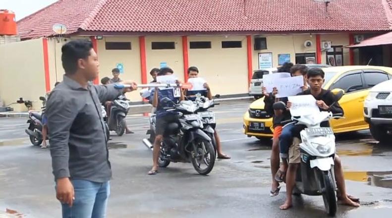 Pra Rekonstruksi Kasus Pembacokan 3 Remaja di Blora, 16 Pelaku Peragakan Perannya