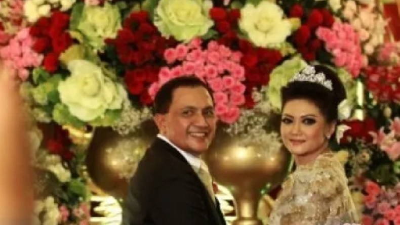 8 Artis Indonesia yang Menikah dengan Anggota TNI Polri, Nomor 3 Berpangkat Jenderal