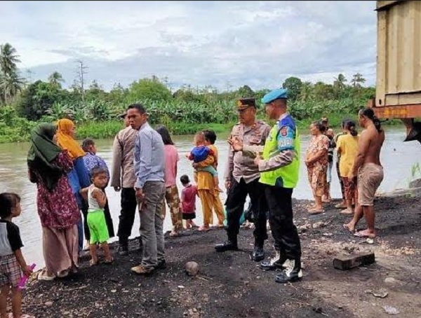 2 Bocah di Lahat Terseret Arus Sungai Lematang, 1 Tewas, 1 Hilang