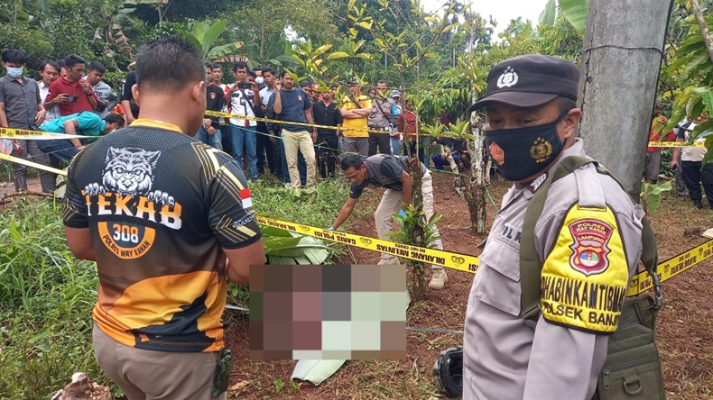 Mayat Bersimbah Darah di Way Kanan Korban Pembunuhan, Polisi Temukan 6 Luka Tusukan