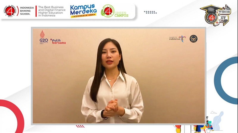 Sampaikan Orasi Ilmiah, Angela Tanoesoedibjo Bahas Ekonomi Digital Indonesia