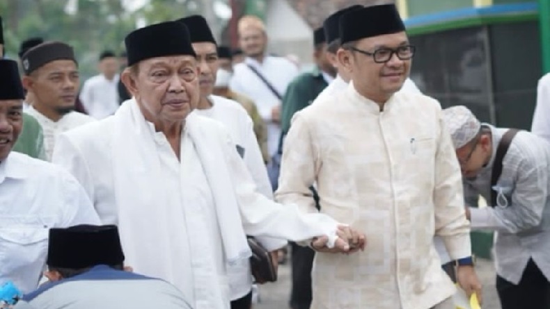 Pimpinan Ponpes Cipasung Tasikmalaya KH Abun Bunyamin Ruhiat Wafat, Kang Ace: Golkar Kehilangan