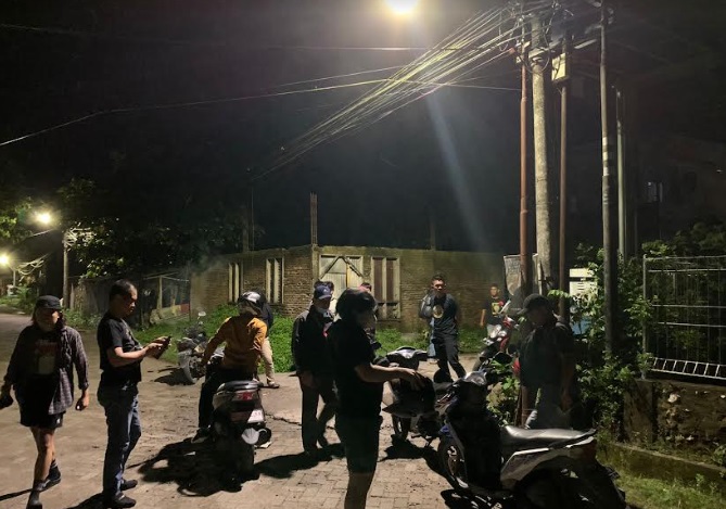 Ngeri! Leher Pelajar SMP di Makassar Kena Busur Diserang Sekelompok OTK