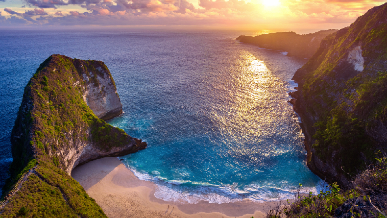 Kisah Nyata Keajaiban Surat Al Ikhlas, Nabi Dapat Pesan Begini dari Allah SWT