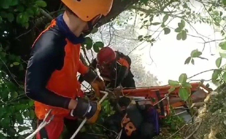 Wisatawan Jatuh dari Tebing 40 Meter di Broken Beach Bali Usai Foto Sambil Salto