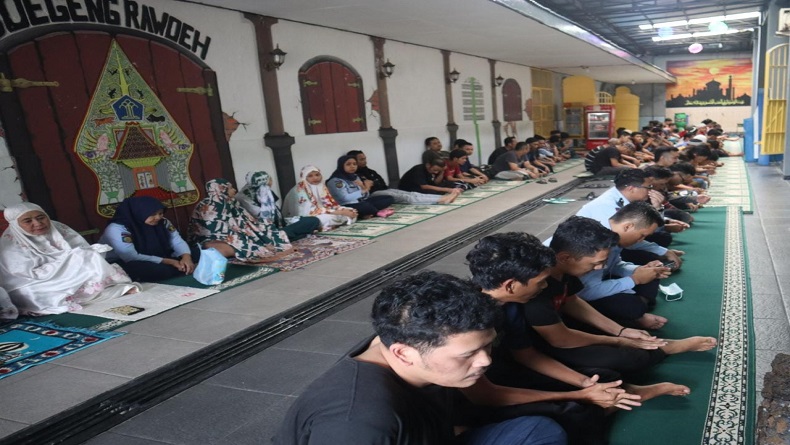 Narapidana Rutan Salatiga Gelar Doa Bersama untuk Korban Gempa Cianjur