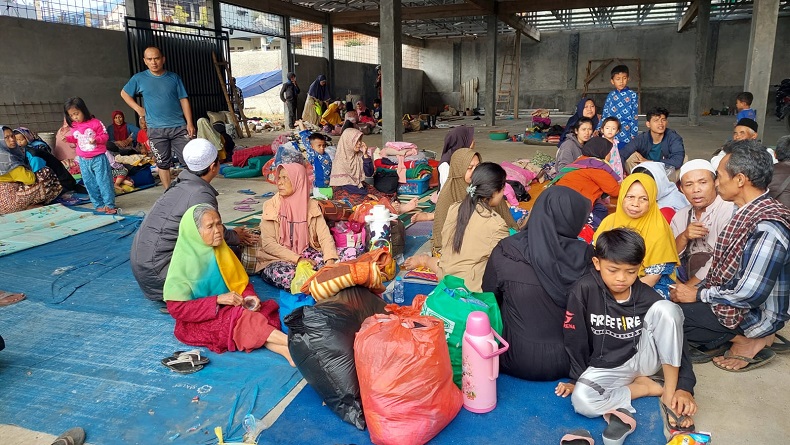 Korban Gempa Cianjur Butuh Ribuan Selimut hingga Makanan Siap Saji