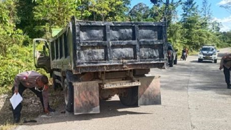 Kecelakaan Maut Truk Angkut Puluhan Orang Terbalik di Mimika, 5 Tewas, 20 Luka-Luka
