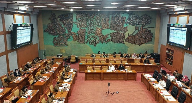 Hadiri Raker Komisi X DPR, Sandiaga Uno Ungkap Pencapaian Sektor Parekraf Lebihi Target