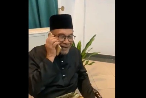 Anwar Ibrahim Unggah Momen Dapat Ucapan Selamat dari Presiden Jokowi: Sahabat Sejati