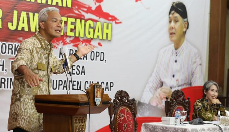 Ganjar ke Camat hingga Kades di Cilacap: Saya Pastikan Penjabat Bupati Tak Neko-neko
