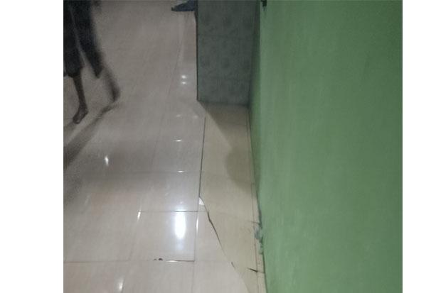 Tanah Bergerak di Atas Tebing 56 Meter Bikin Waswas, Dapur dan Tembok Warga Retak