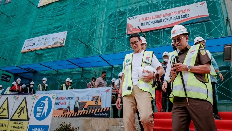 Sandiaga Uno Pacu Poltekpar NHI Bandung Ciptakan SDM Pariwisata Berkualitas Global