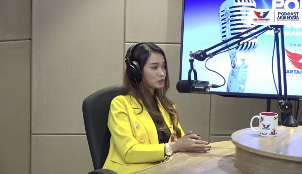 Podcast Aksi Nyata: Kenali Bedanya Musisi yang Berkarier Bareng Label dan Indie