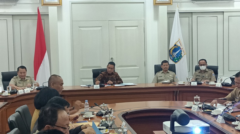 Pj Gubernur DKI Heru Kumpulkan Kepala Dinas dan Pejabat Pemprov, Bahas UMP 2023?