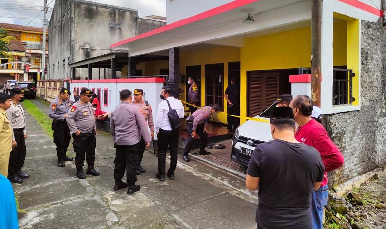 Sekeluarga di Magelang Tewas Diracun, Keluarga Besar Serahkan ke Proses Hukum