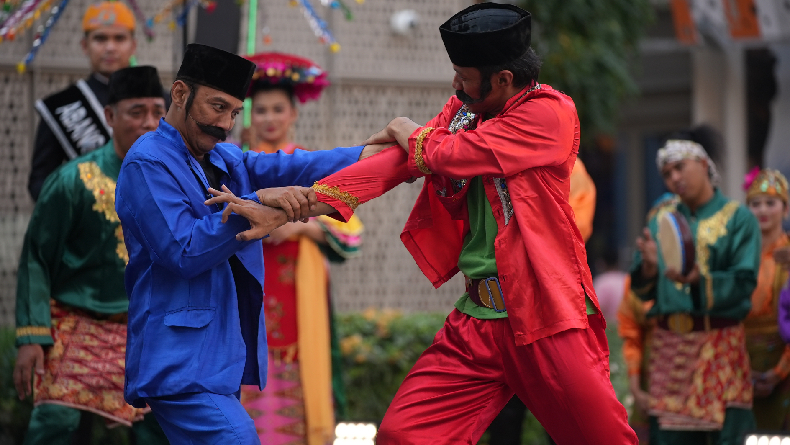 Jenis-jenis Pantun Berdasarkan Isi dan Contohnya