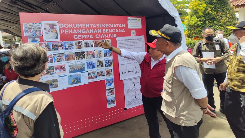 Menko PMK: Jangan Jadikan Lokasi Gempa Cianjur Tempat Setengah Wisata