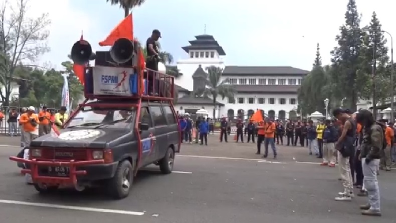 Buruh Tuntut Gubernur Jabar Tidak Ubah Usulan UMK 2023 Naik 10-27 persen