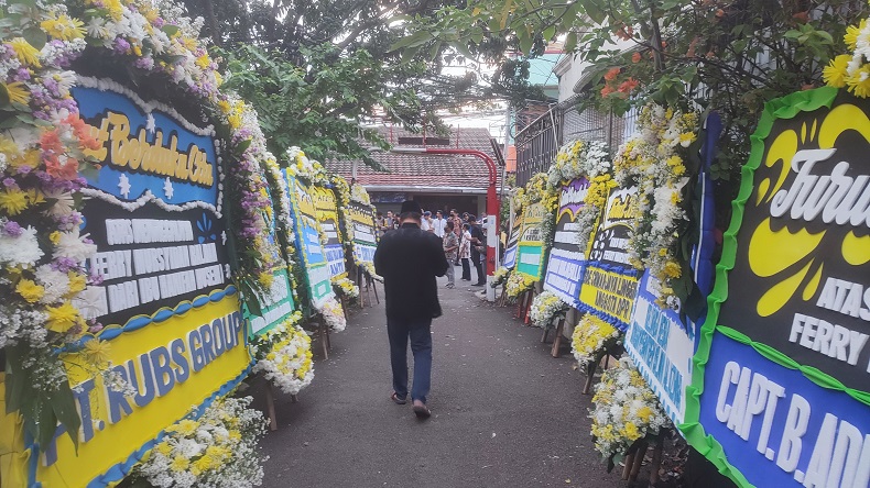 Jenazah Ferry Mursyidan Dimakamkan di TPU Karet Bivak Malam Ini 