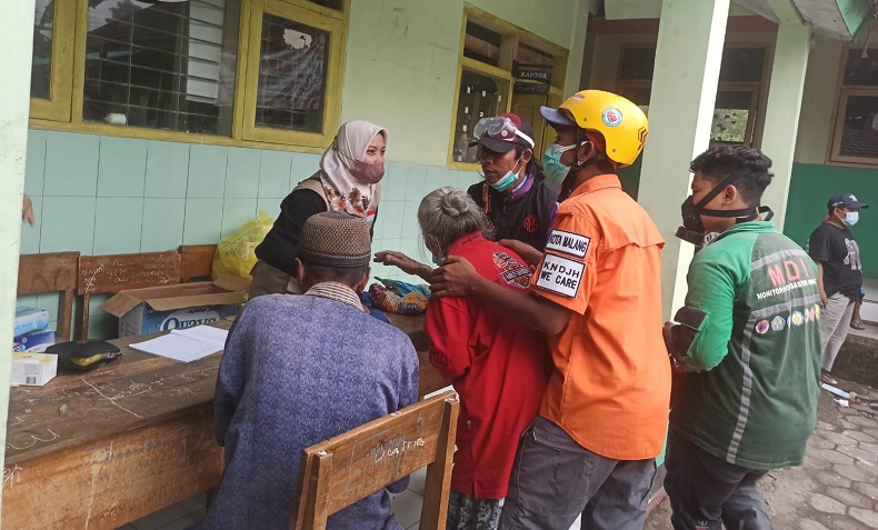 Gunung Semeru Erupsi, Bupati Lumajang: Seluruh Warga di Dusun Supiturang Sudah Terevakuasi