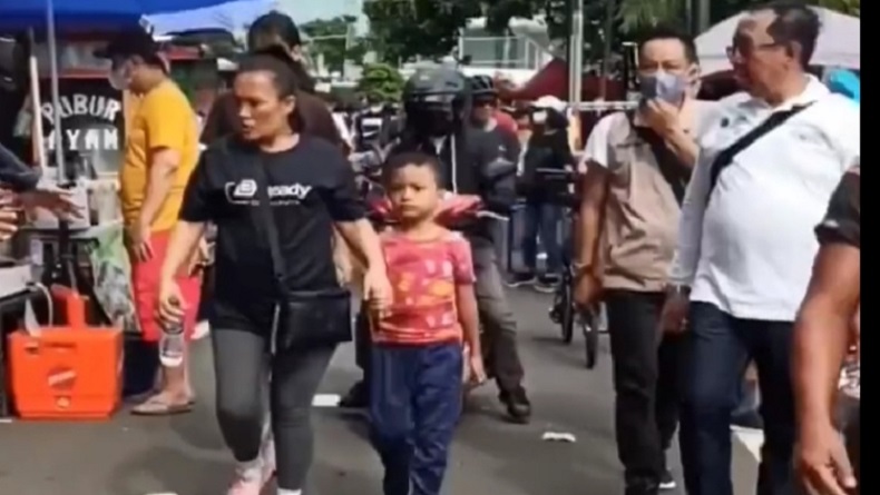 Pedagang di Area Kuliner CFD Jakarta Bakal Ditindak bila Tak Peduli Sampah