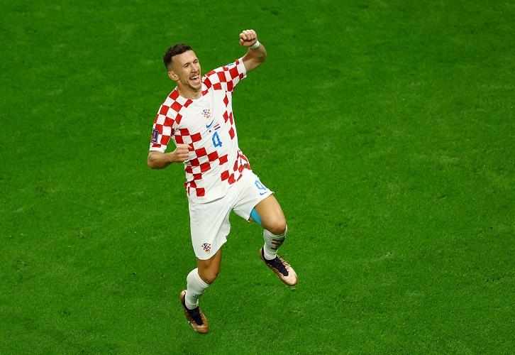 Jaga Rivalitas! Ivan Perisic Pilih Gak Ngobrol dengan Lautaro Martinez Jelang Semifinal Piala Dunia