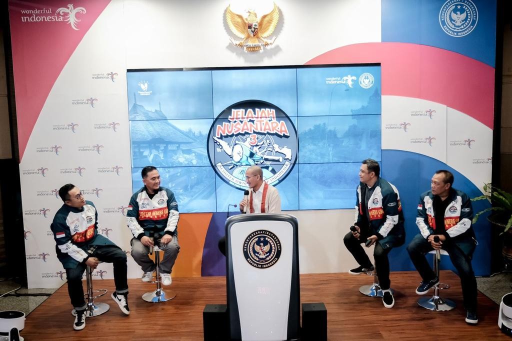 Libur Natal dan Tahun Baru, Asyik Sandiaga Uno Luncurkan 100 Paket Wisata ke Berbagai Destinasi