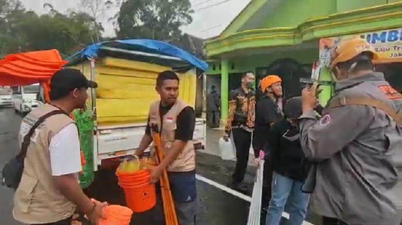 Gempa Jember M 6,2 Terasa hingga Pengungsian Semeru di Pronojiwo Lumajang, Warga Panik