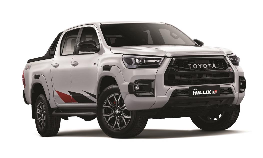 Toyota Hilux GR Sport Mengaspal di Indonesia, Wow Harganya Lebih Mahal dari Fortuner
