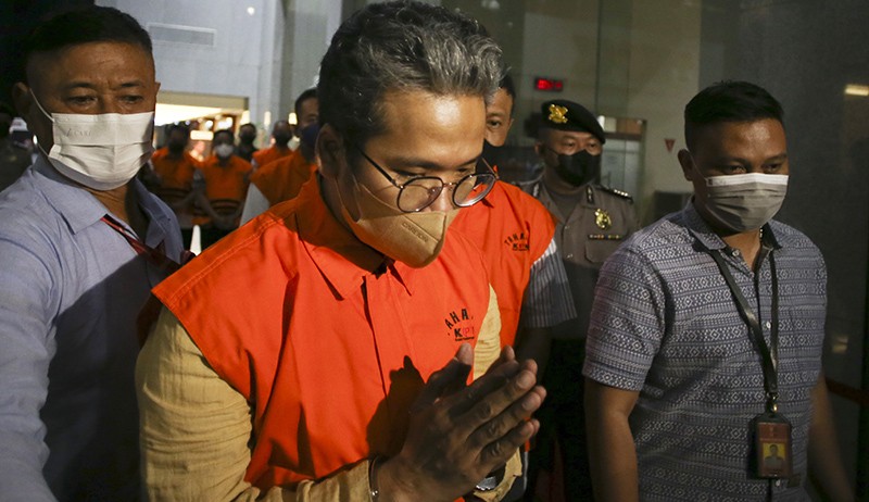 Bupati Bangkalan Non Aktif Latif Imron Divonis 9 Tahun Penjara Kasus Jual Beli Jabatan