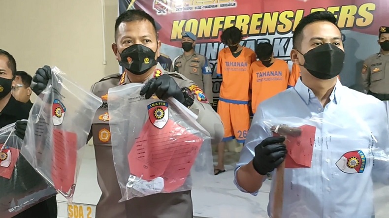 Konvoi Bak Gangster, 5 Pendekar Silat Serang Warkop dan Rusak Motor di Sidoarjo