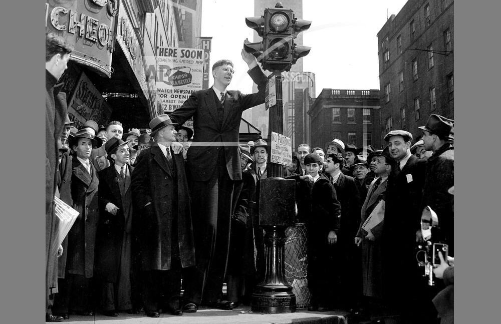 Kisah Sedih Manusia Tertinggi di Dunia, Meninggal di Usia Muda