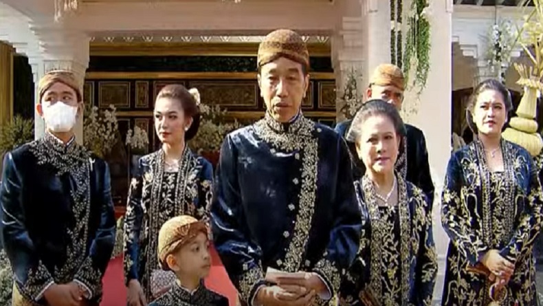 Ngunduh Mantu, Jokowi : Kita Nguri-uri Kebudayaan untuk Merawat Kebudayaan 