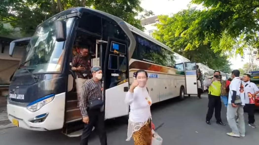 Angkut Rombongan Nikahan Kaesang dan Erina, PO Sinar Jaya Kerahkan 100 Bus