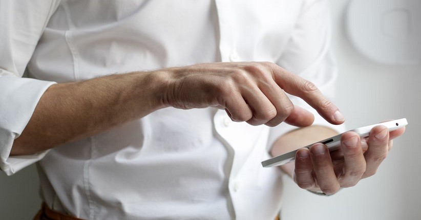 Hati-hati! Modus Baru Penipuan Permintaan Install Undangan Pernikahan