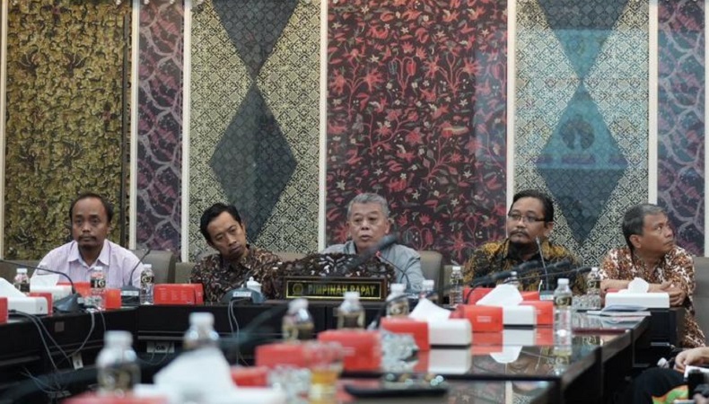 Suntik Mati TV Analog di Jatim Mulai Berlaku 20 Desember, Ini Respons Masyarakat 