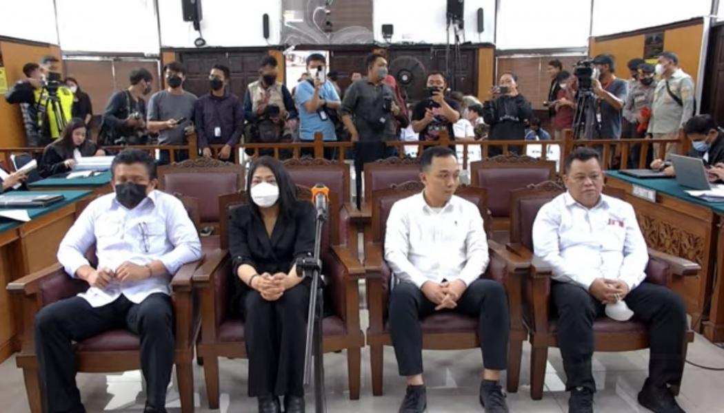 Ini Pertimbangan Jaksa Tuntut 8 Tahun Penjara kepada Ricky Rizal, Kuat Ma'ruf dan Putri Candrawathi