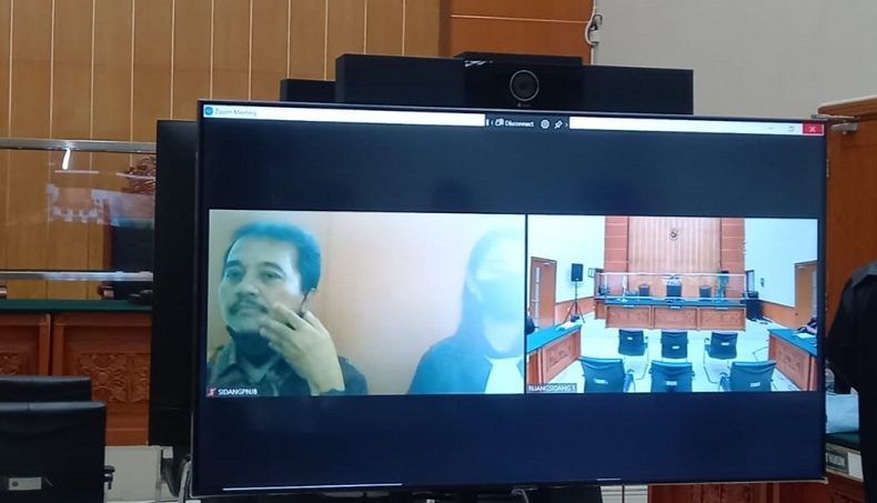 Kasus Meme Stupa Mirip Jokowi, Roy Suryo Dituntut 1,5 Tahun Penjara