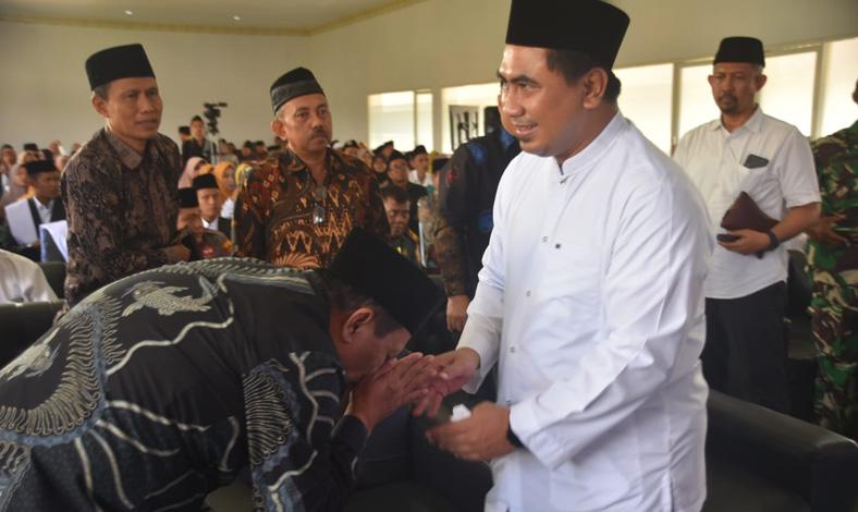 Lulusan Pesantren Bisa Kerja di Pemprov Jateng, Ini Syaratnya