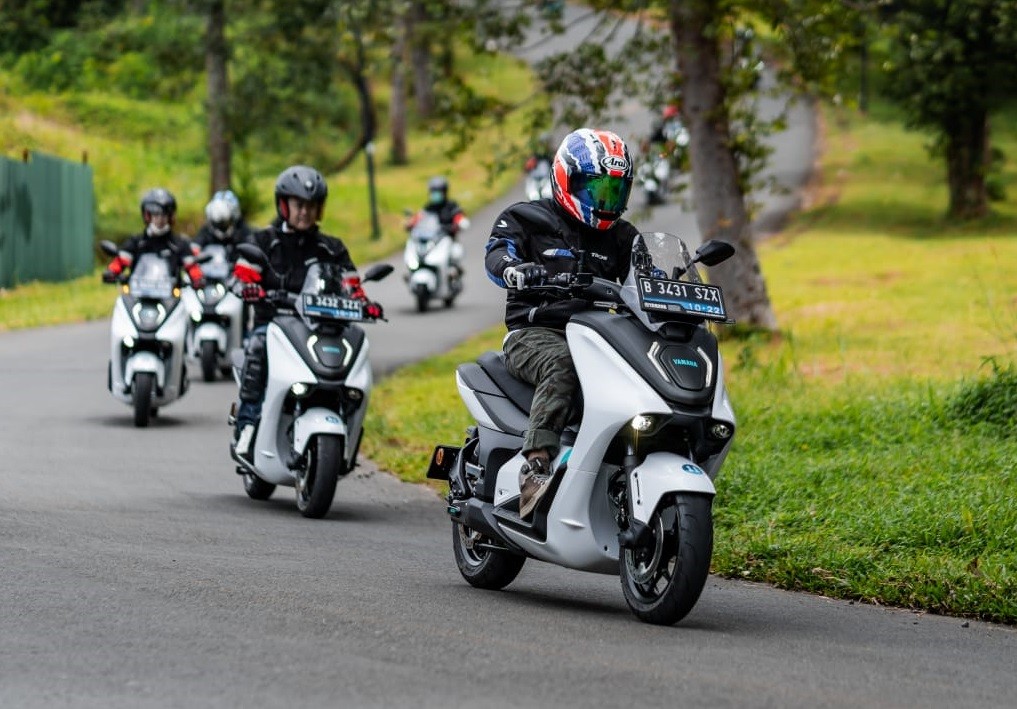 Tips Aman Melewati Jalan Tanjakan dan Turunan dengan Motor Matik, Biker Wajib Tahu