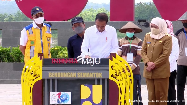 Jokowi Resmikan Bendungan Semantok, Harap Produksi Pertanian di Sekitar Meningkat