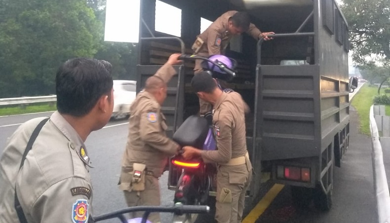 Parkir Sembarangan, 6 Sepeda Listrik Berbayar di Bogor Diangkut Satpol PP