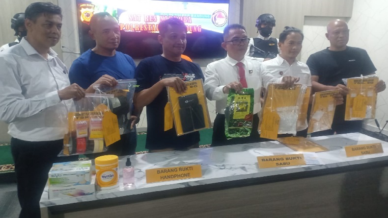 Pengedar Narkoba Ditangkap di Buahbatu Bandung, Polisi Sita 1,5 Kg Sabu