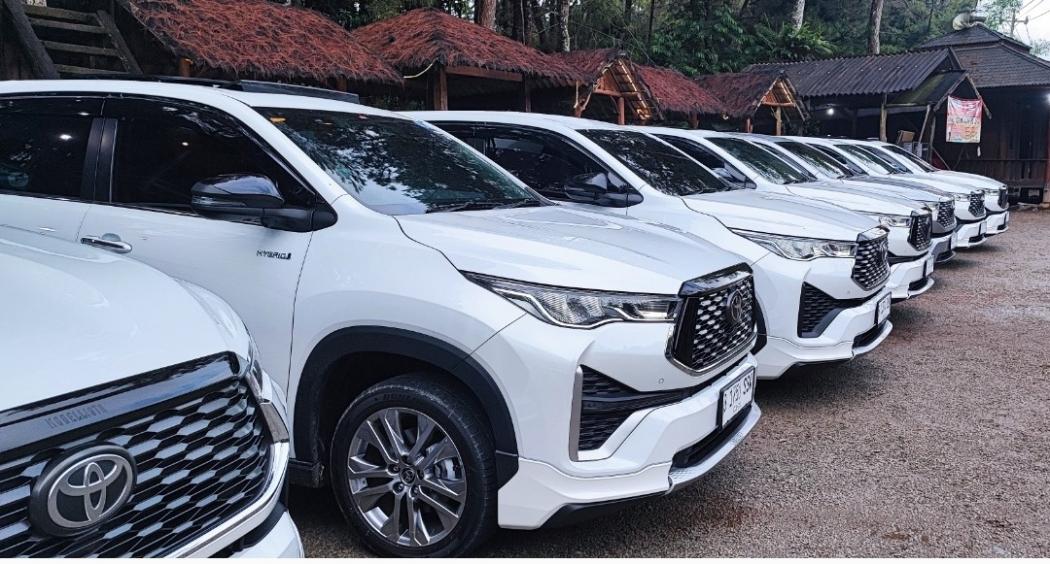 Gebrak Pasar Otomotif, Intip Varian Kijang Innova Zenix Paling Banyak Diburu Konsumen