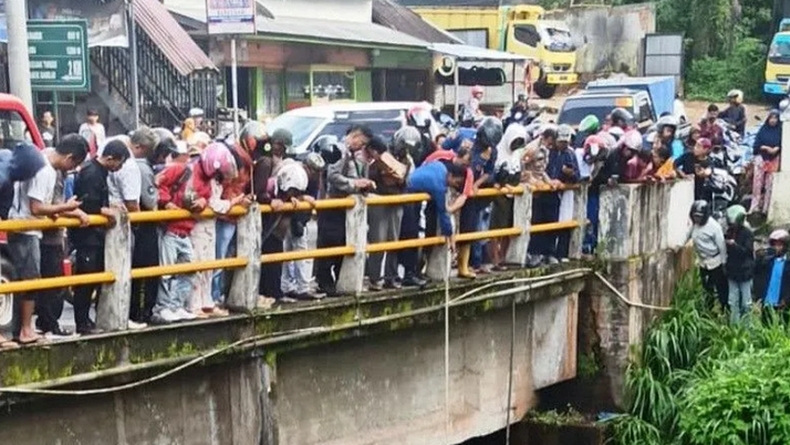 Pria di Agam Kritis Usai Coba Bunuh Diri Terjun dari Jembatan