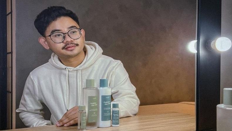 Kisah Ravie Dwi Agustian, Alumnus UNS yang Sukses Bisnis Skincare
